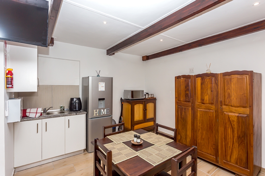 To Let 1 Bedroom Property for Rent in Milnerton Central Western Cape